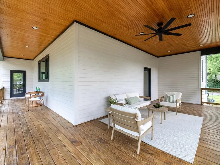 2771 Guthrie St SE — Photo 24