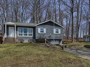 96 Lions Head Dr, Wayne Twp., NJ 07470