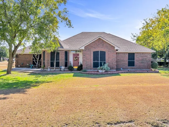 508 Tishomingo Rd, Waxahachie, TX 75165