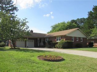 4605 Bromfield Ave, Virginia Beach, VA 23455