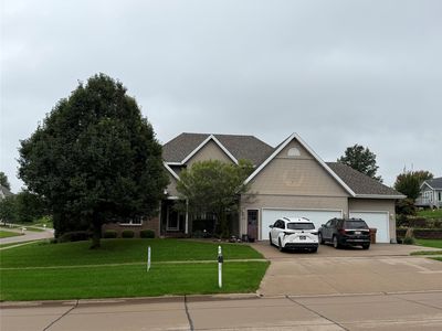 224 16th Ave, Grinnell, IA, 50112