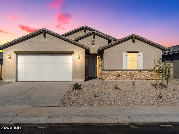 4th image of 2614 E San Miguel Drive