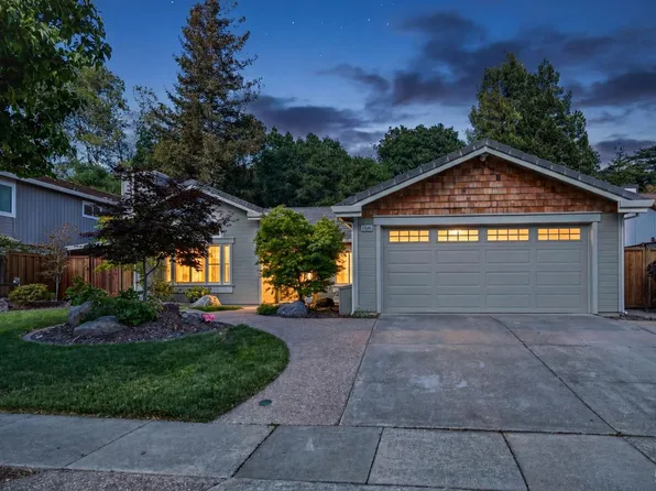 3336 Brittany Circle, Napa, CA 94558