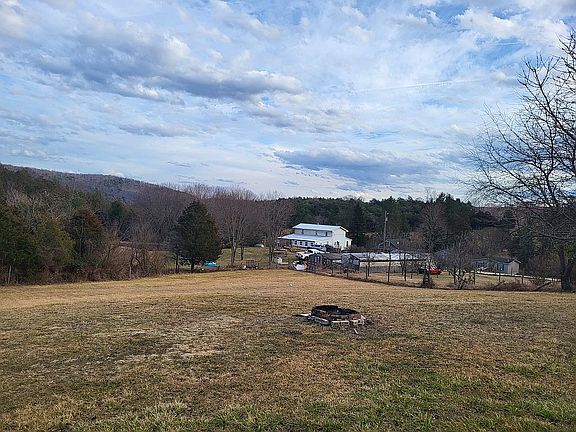 3rd image of 17347 Knobley Rd