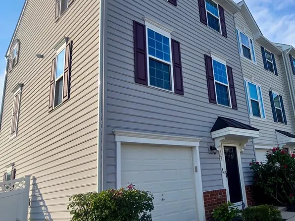 522 Rolling Valley Dr, Fredericksburg, VA 22405