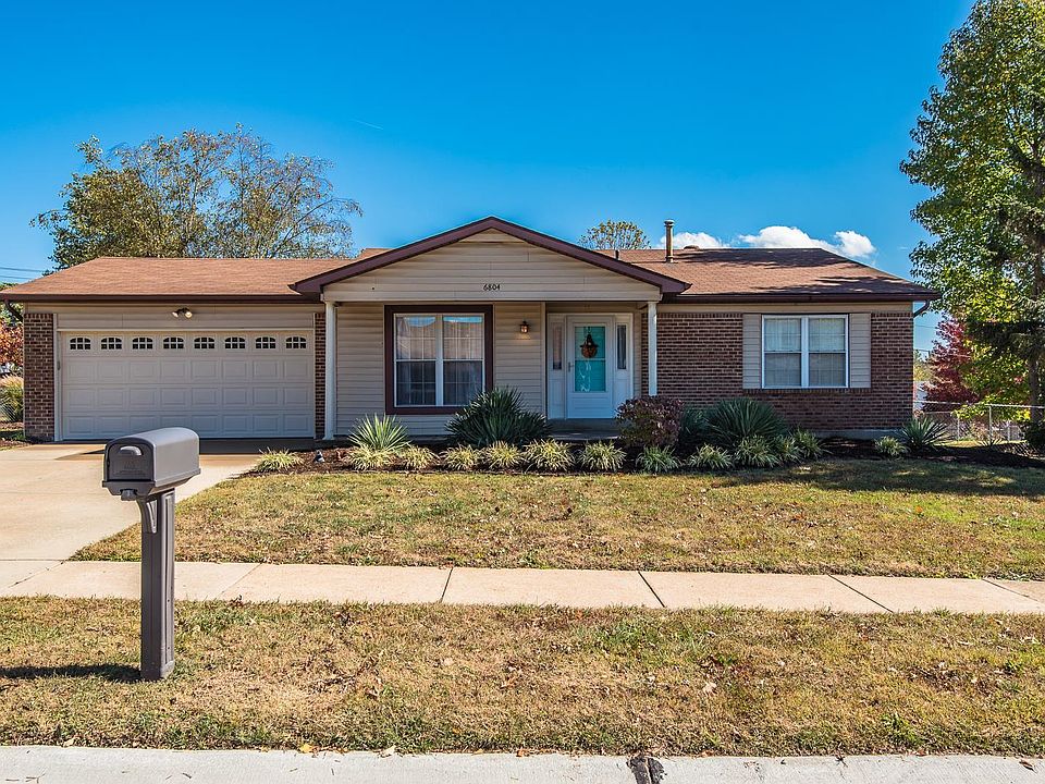 1st image of 6804 China Lake Dr