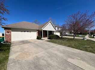 9402 Claymount Ln, Fishers, IN 46037