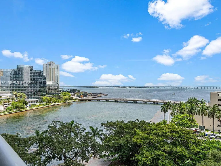 495 Brickell Ave #905 — Photo 40