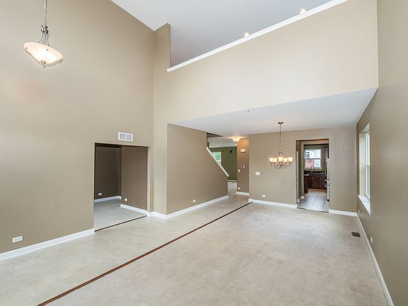 4th image of 2593 Savanna Dr