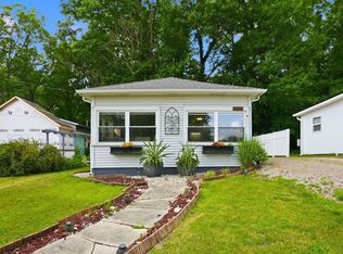 3020 W Sycamore Beach Rd, Angola, IN 46703