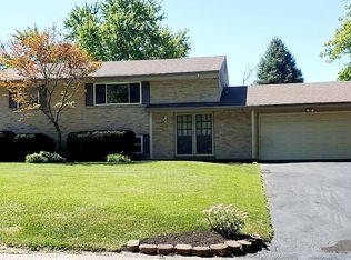 2806 Marigold Dr, Dayton, OH 45449