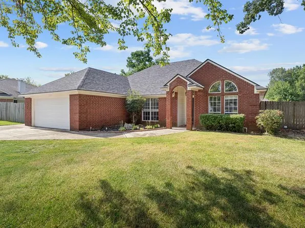 3017 Newport Ave, Texarkana, TX 75503
