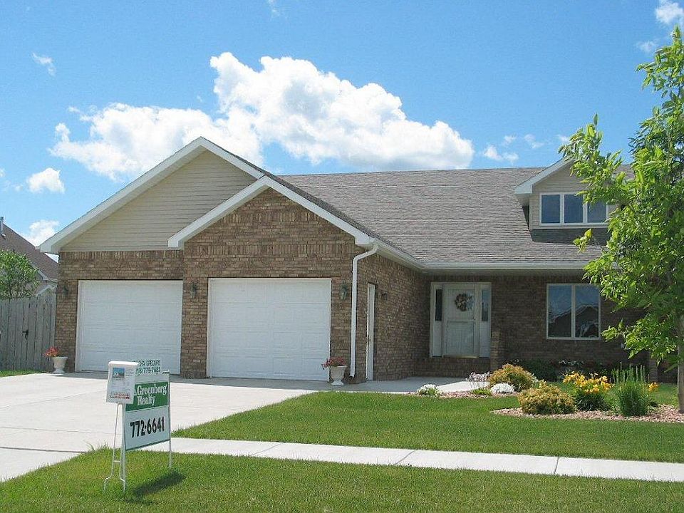 1st image of 5754 Cypress Point Dr