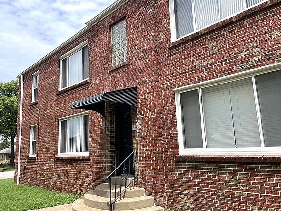 3908 Jamieson Ave.