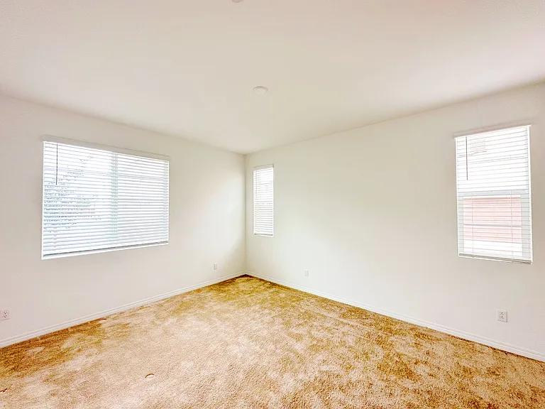 16389 Embark Way — Photo 8