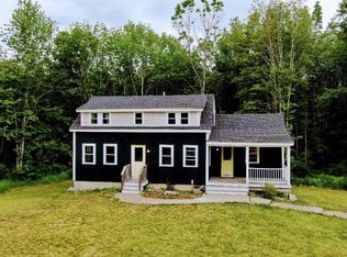 706 Rockland St, Rockport, ME 04856