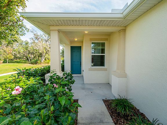 4th image of 25772 Grayton Ave