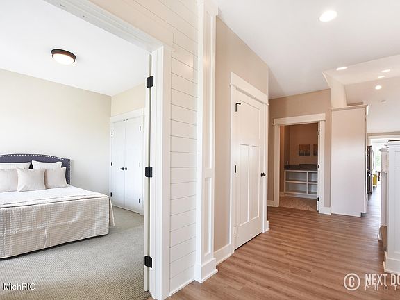 4th image of 4711 W Wind Dr #43