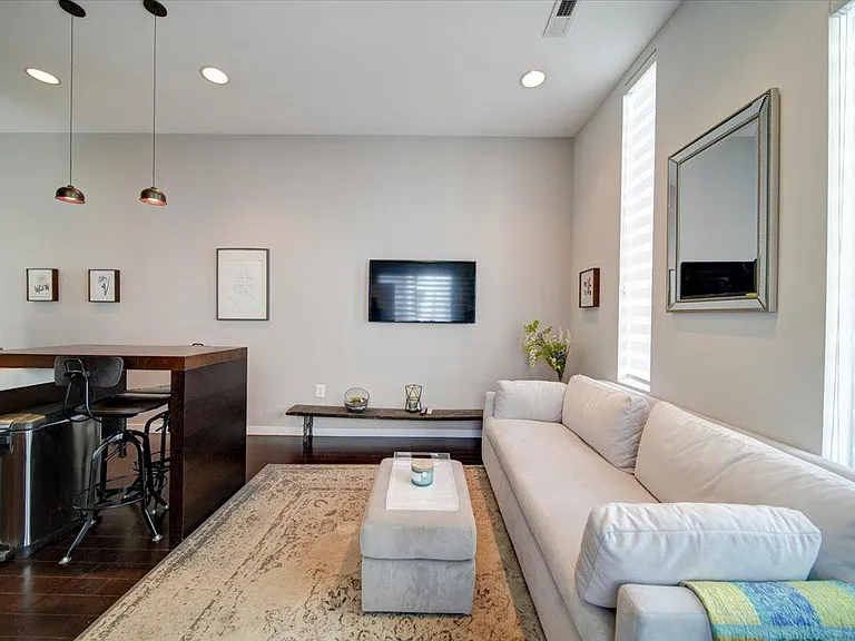 329 Viburnum Way Ct — Photo 2