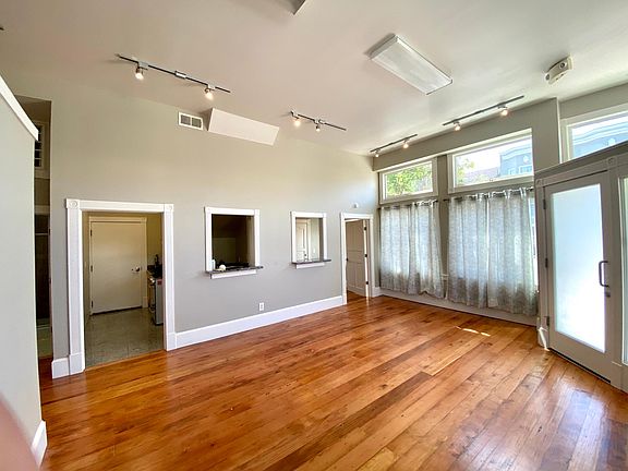 4th image of 6152 California St