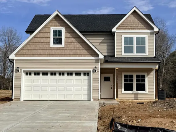 1125 Scarlet Oak Rd, Spring Hope, NC 27882