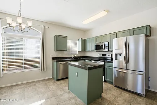 2250 E Deer Valley Rd #10 Photo 1