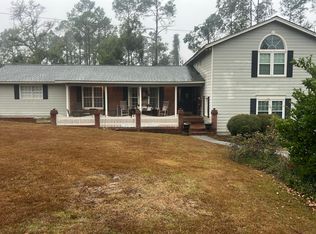 2201 Indian Trl, Douglas, GA 31533