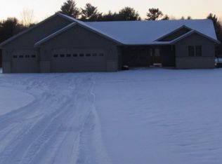N10643 Petersen Rd, Marion, WI 54950