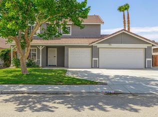 3624 Jasmine Ave, Rosamond, CA 93560