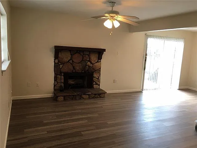 50 Carriage Ln #D — Photo 5
