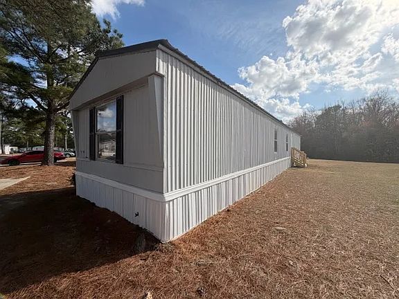 2nd image of 3006 Amberjack Rd #176