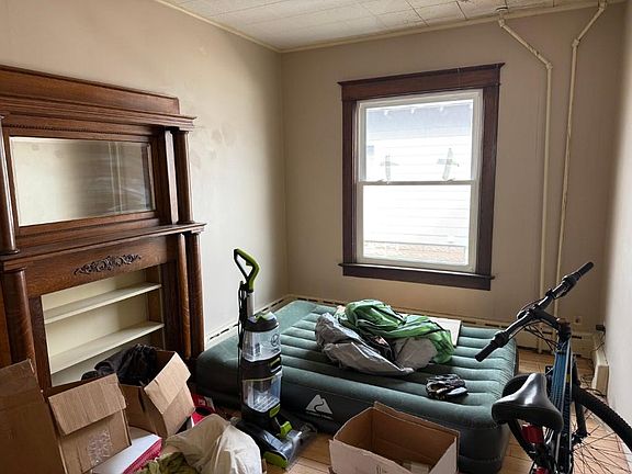 5th image of 618 Deleglise St