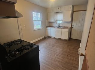 1727 Ford Ave, Akron, OH 44305