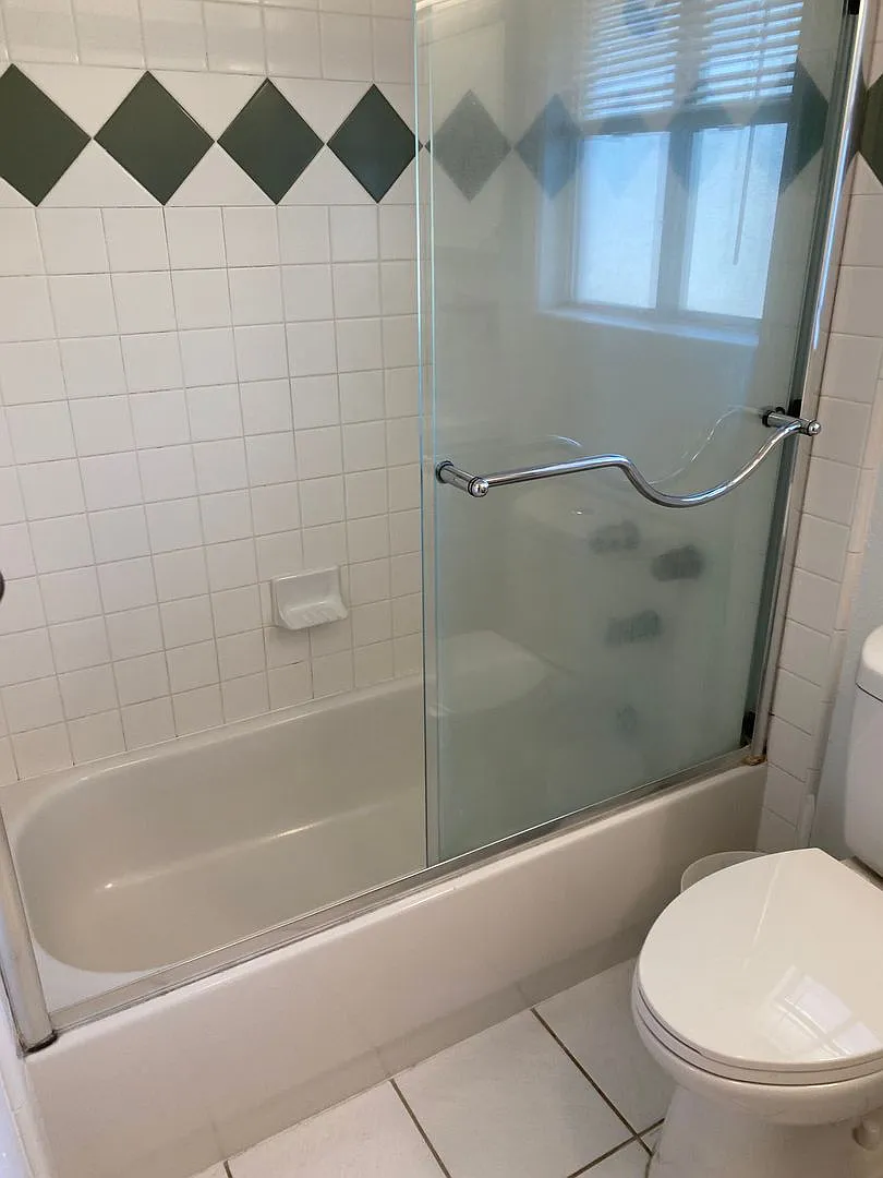 Building Photo - 3162 Eucalyptus St #34