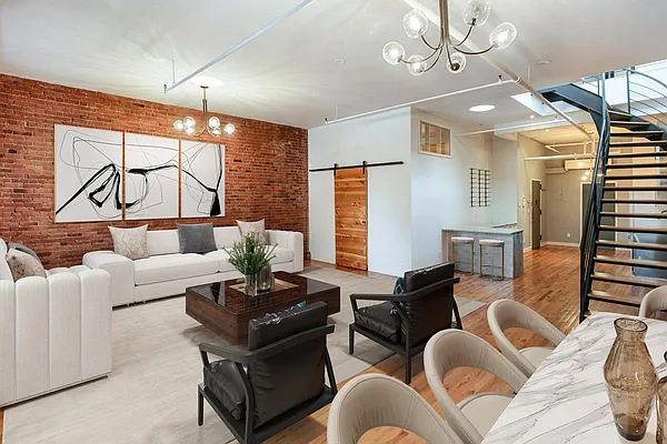 Rented by Time Equities Brokerage | media 3