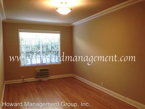 4th image of 153 S Camden Dr APT B