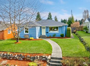 3636 51st Ave SW, Seattle, WA 98116