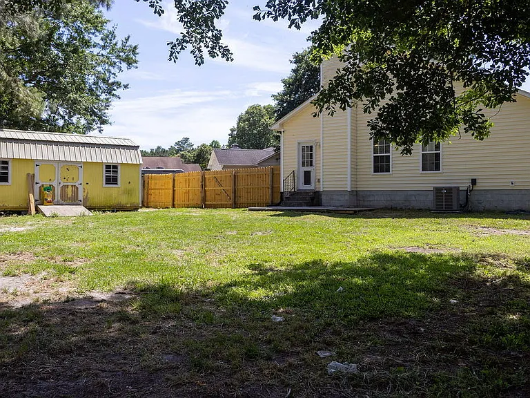 206 Blueberry Ct — Photo 44