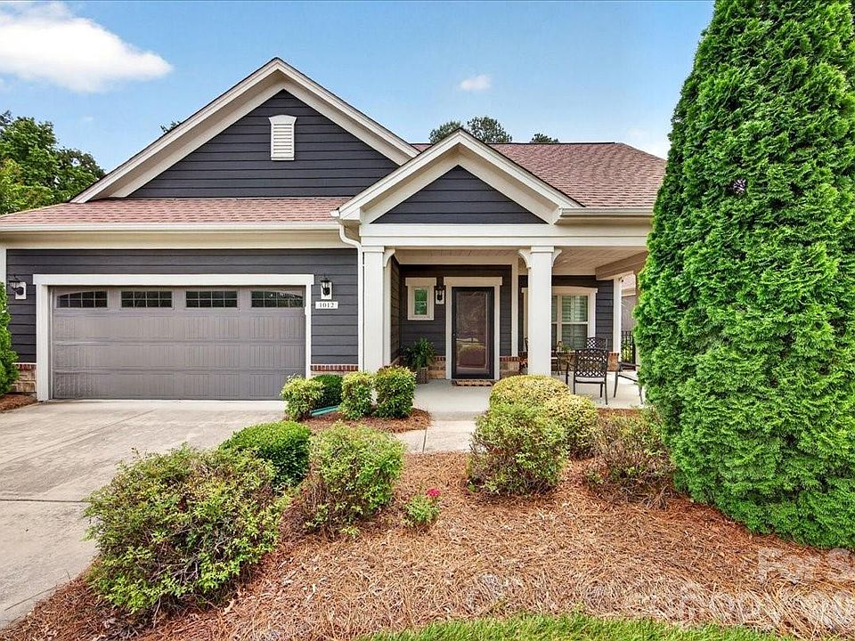 1st image of 1012 Avalon Pl