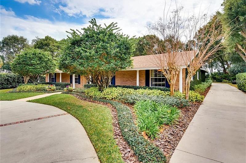 2nd image of 105 Orange Blossom Cir