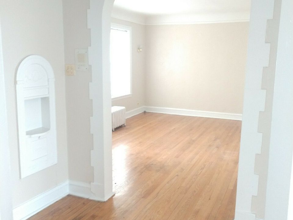 1st image of 1804 W Farwell Ave APT 1C
