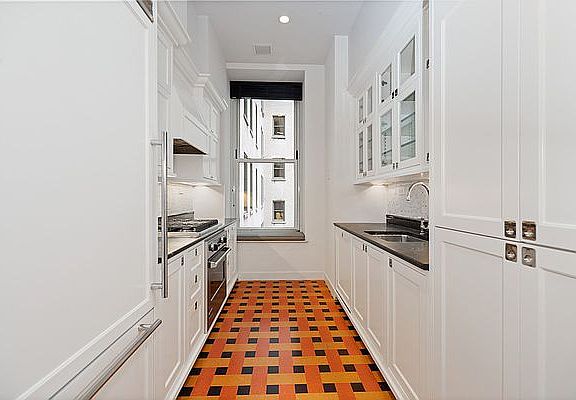 5th image of 1 Central Park S APT 806