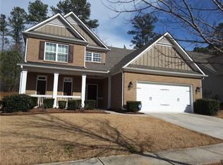 575 Roland Manor Dr, Dacula, GA 30019