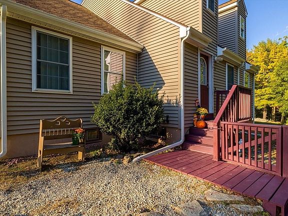 2nd image of 64 Old Southbridge Rd