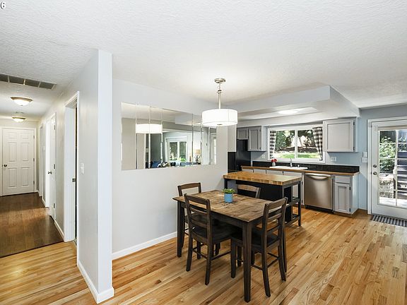 4th image of 12801 SE 126th Ave
