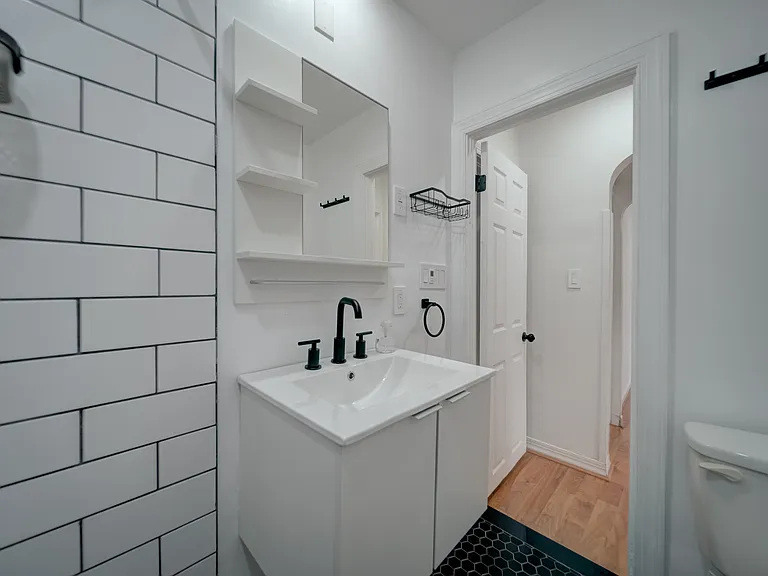 6625 Harrison Ln — Photo 21