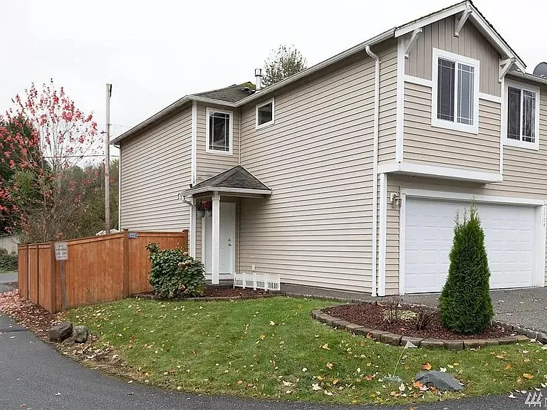 2504 156th Pl SW — Photo 4