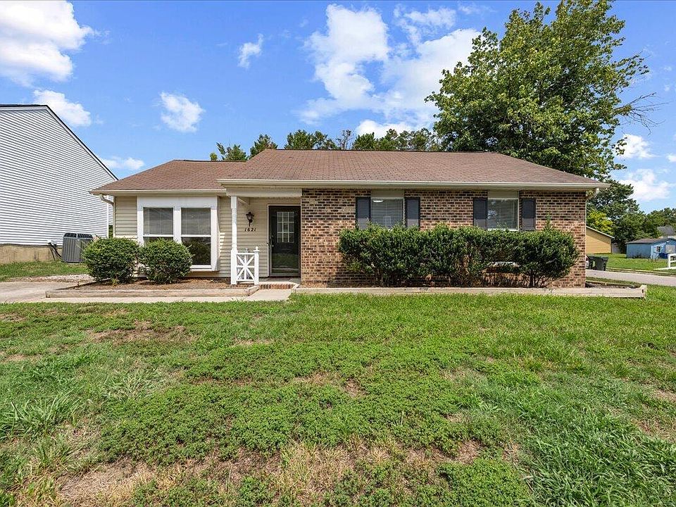 1st image of 1621 Riverknoll Dr