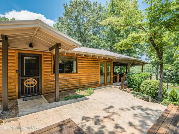 594 Driftwood Dr, Jacksons Gap, AL 36861