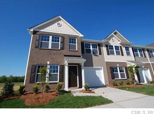 445 Battery Cir #55, Lake Wylie, SC 29710